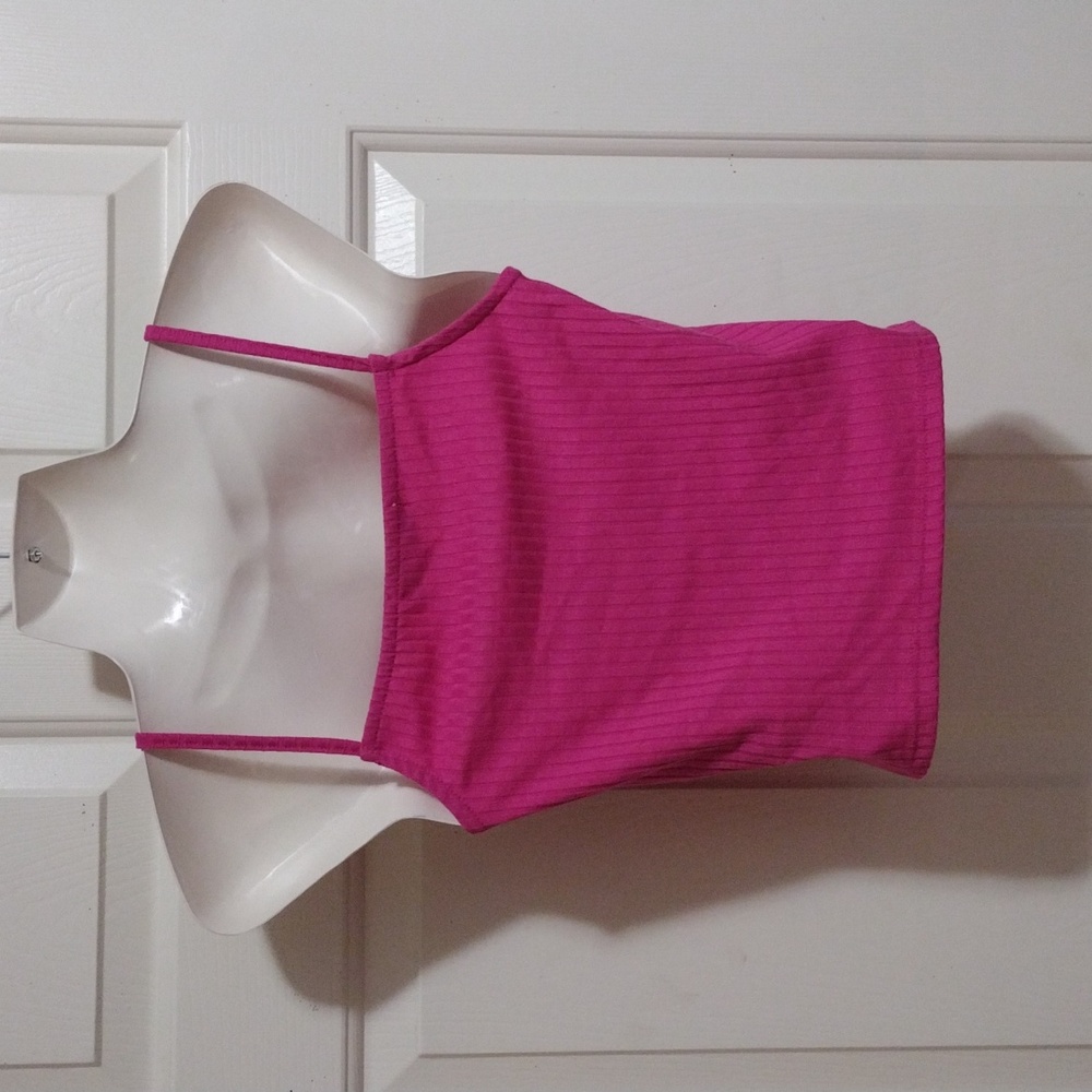 Pink Ribbed Cropped Top Small 🆕 - Picture 5 of 5